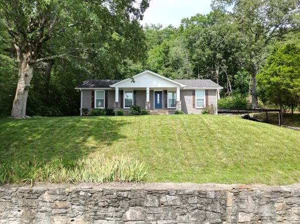 116 Fairview Cir, Ashland City, TN 37015