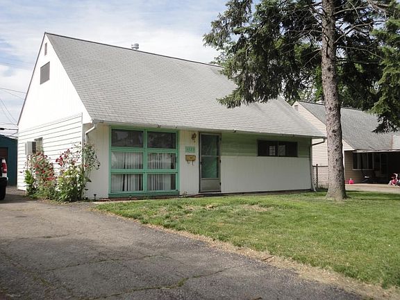 2nd image of 4125 Virginia Cir E