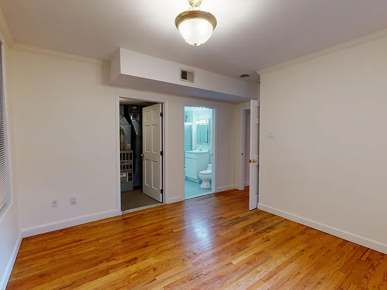 246 E 44th St #3 — Photo 9