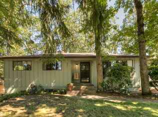 562 NW Byers Ln, Dallas, OR 97338