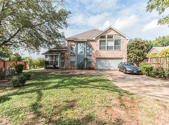 4th image of 2301 Chapelwood Dr