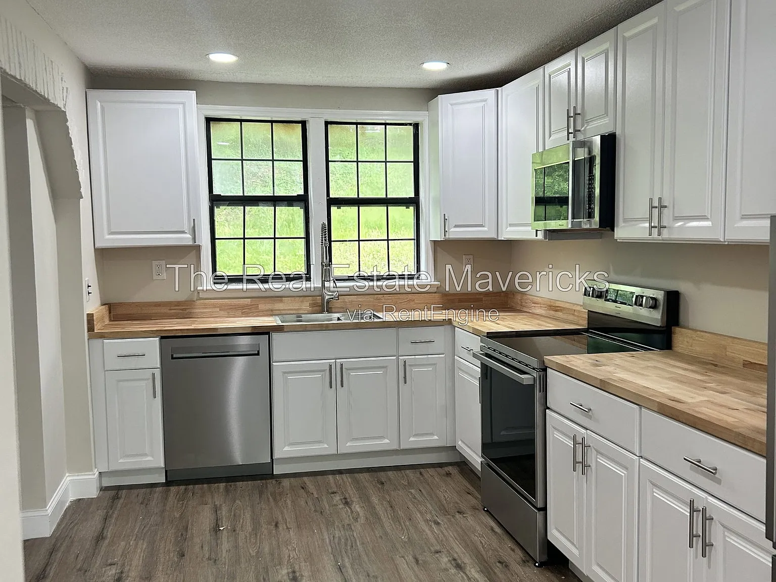 3 bed, 1.0 bath, 1116 sqft, $1,500 — Photo 4