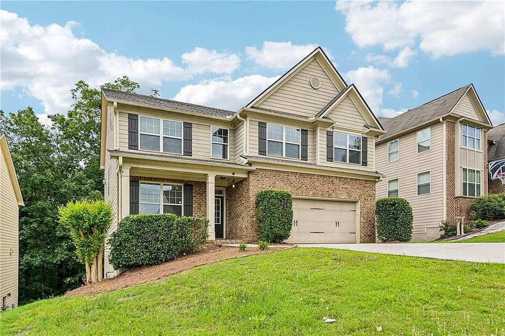 4 bed, 2.5 bath, 2853 sqft, $2,750 — Photo 3