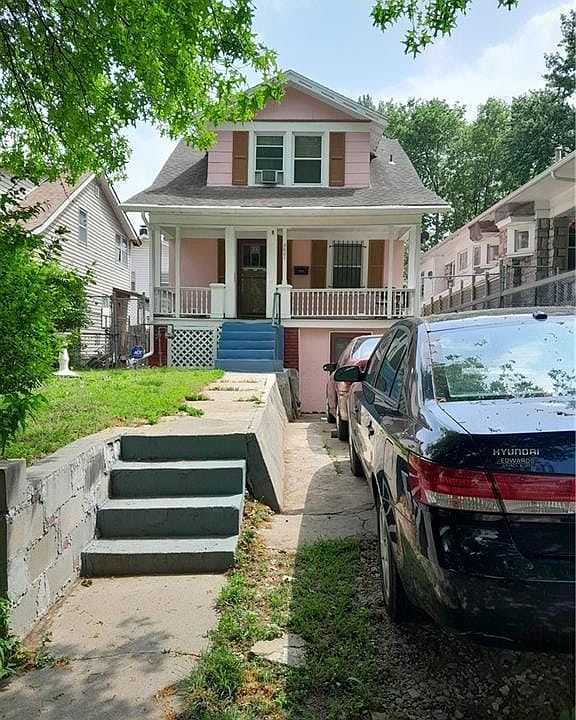 1st image of 3621 Thompson Ave