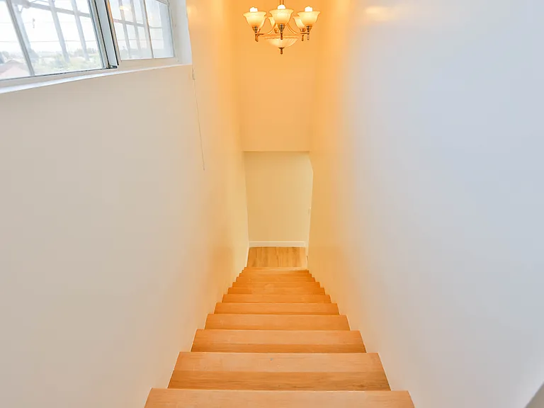 4132 Lynd Ave #C — Photo 8
