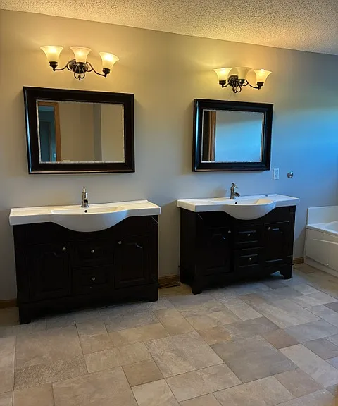 724 Gannon Way — Photo 22