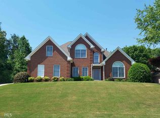 2757 Waters Edge Dr, Gainesville, GA 30504