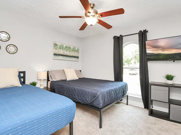 21722 Forest Glade Dr — Photo 22