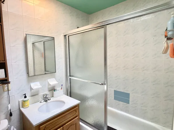 752 54th Street image 7 of 11