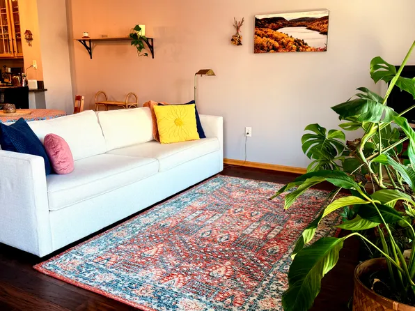 500 N 2nd St APT 405, Minneapolis, MN 55401