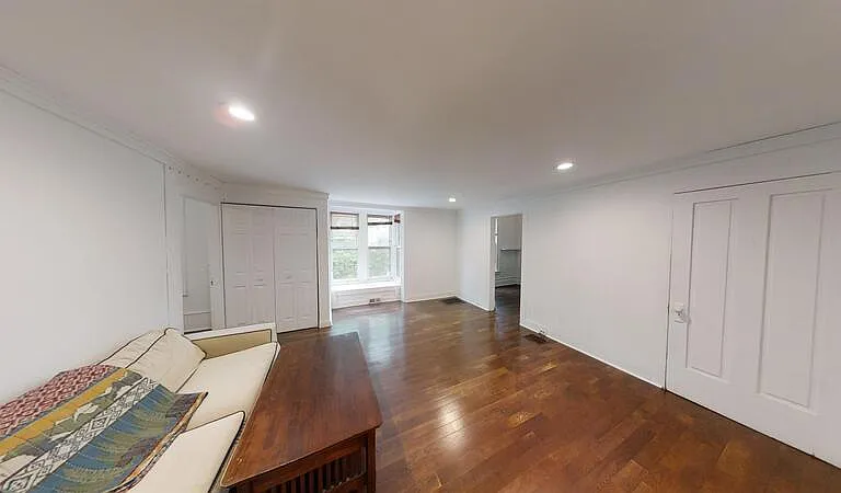 610 Lawrence St #2 — Photo 8