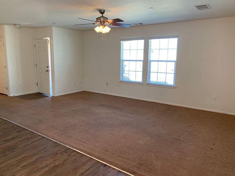 2119 Bella Oaks Dr, Tulare, CA 93274 | Zillow