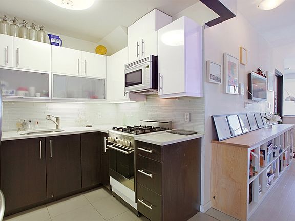 4th image of 660 Dean Street- #5