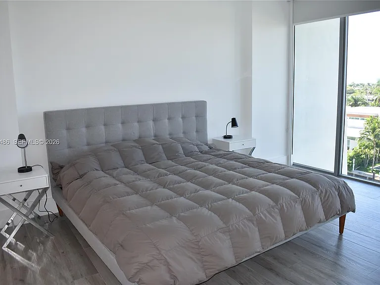 9940 W Bay Harbor Dr #6D — Photo 16