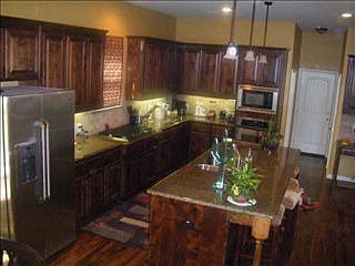 3rd image of 1513 Branch Hollow Dr E