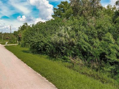 725 35th Ave NW, Naples, FL, 34120