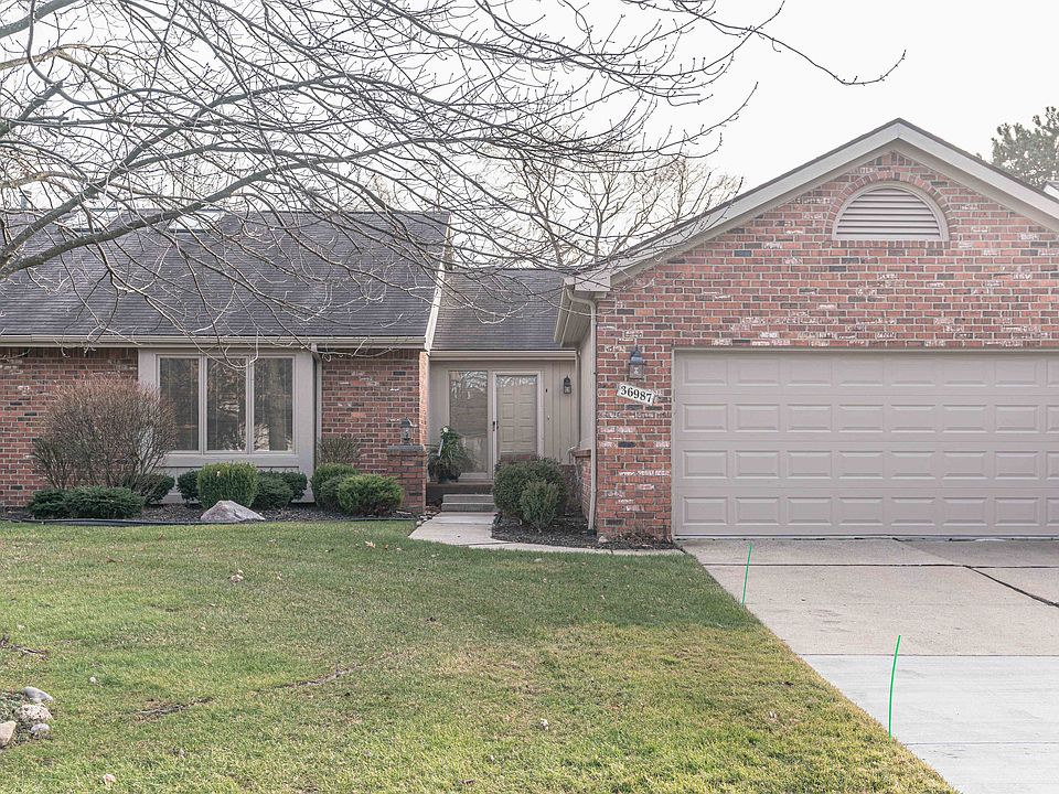 1st image of 36987 Sandalwood Dr #28