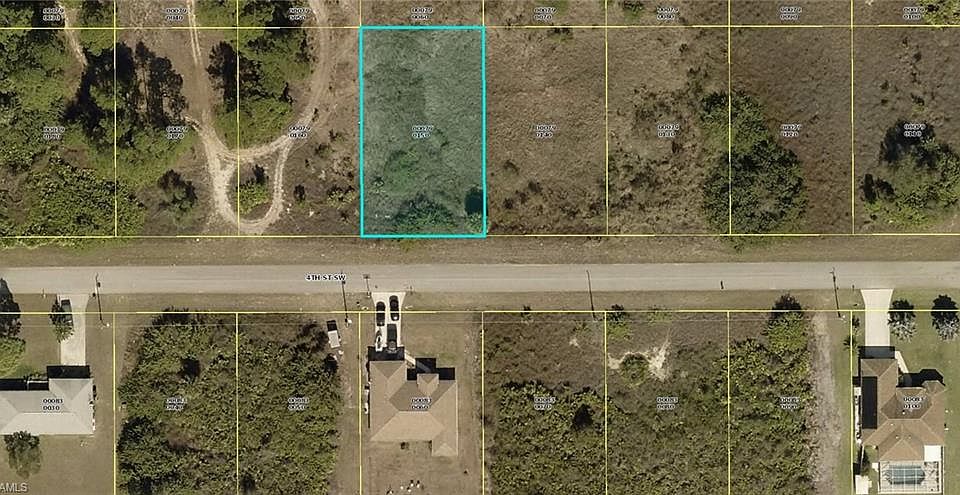 2nd image of 3208 4th St SW
