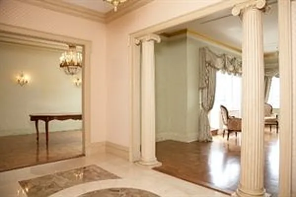 Sold by Douglas Elliman | media 32