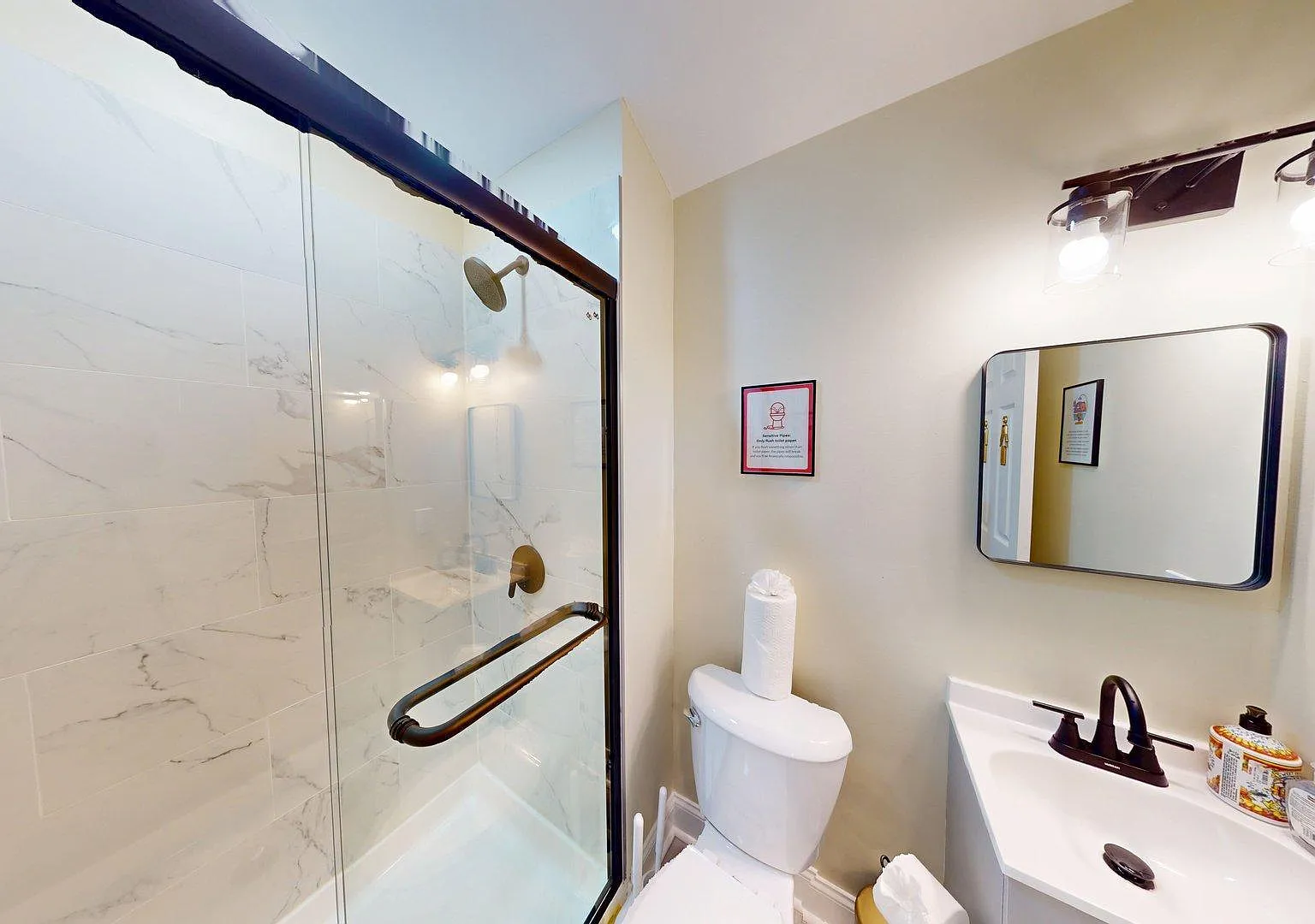 4 bed, 2.0 bath, 1100 sqft, $797 — Photo 4