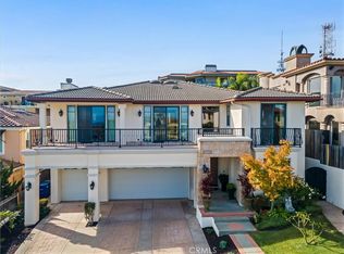 2263 Molino Ave, Signal Hill, CA 90755