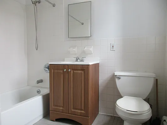 Rented by City Connections Realty | media 14