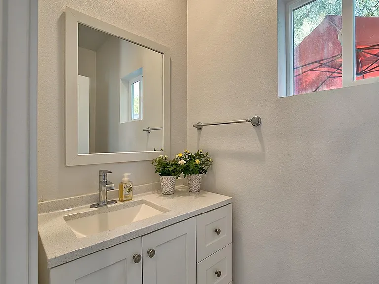 3732 Ash St — Photo 13