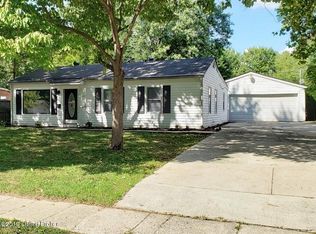 5907 Halma Dr, Louisville, KY 40272