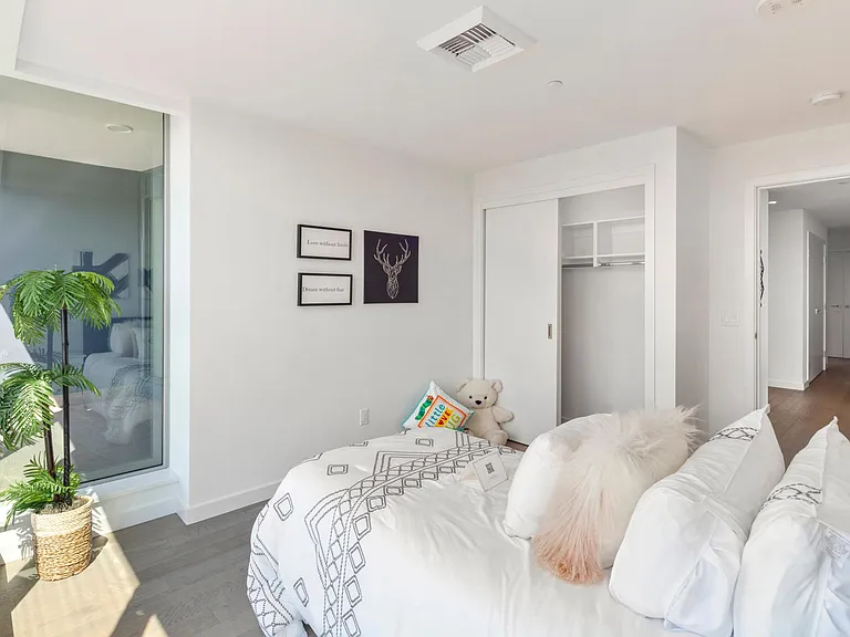 188 Bellevue Way NE #1707 — Photo 5