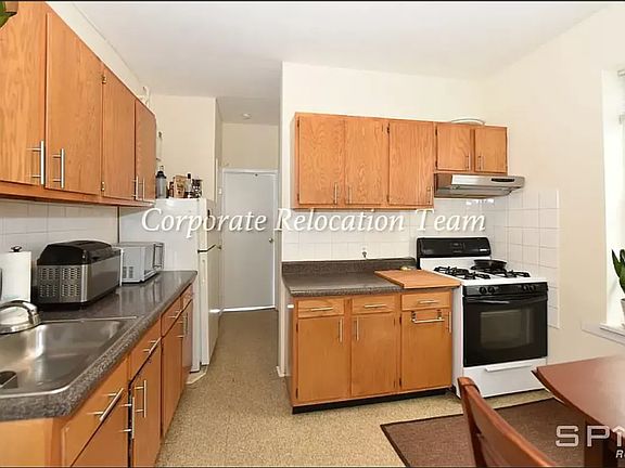 5th image of 3232 34th St APT 24