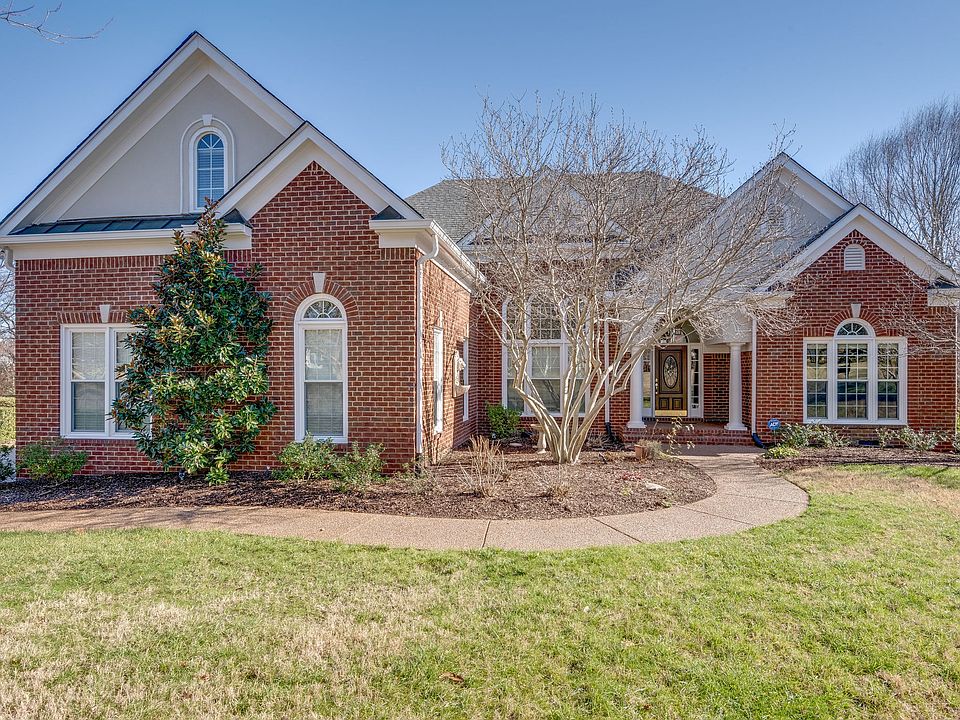 1st image of 537 Ploughmans Bend Dr