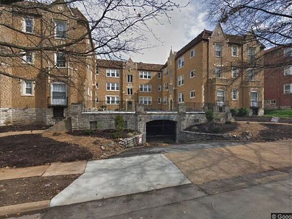 4th image of 7551 Byron Pl #7553-3E