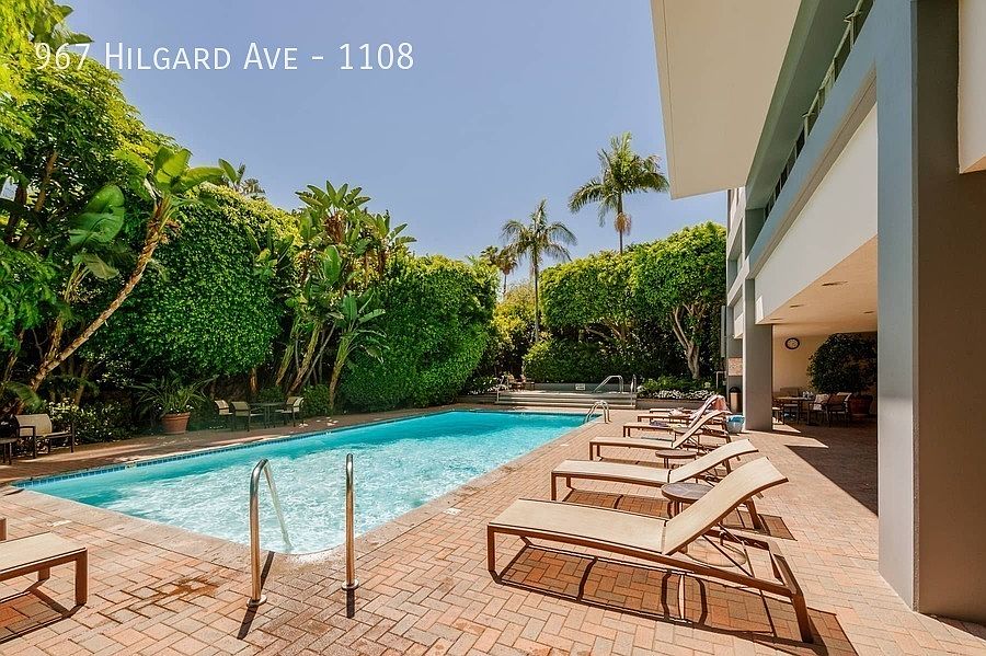 1st image of 967 Hilgard Ave #1108