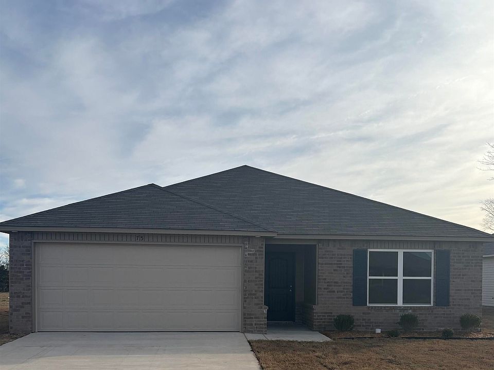 1st image of 75 Farmhouse Cir