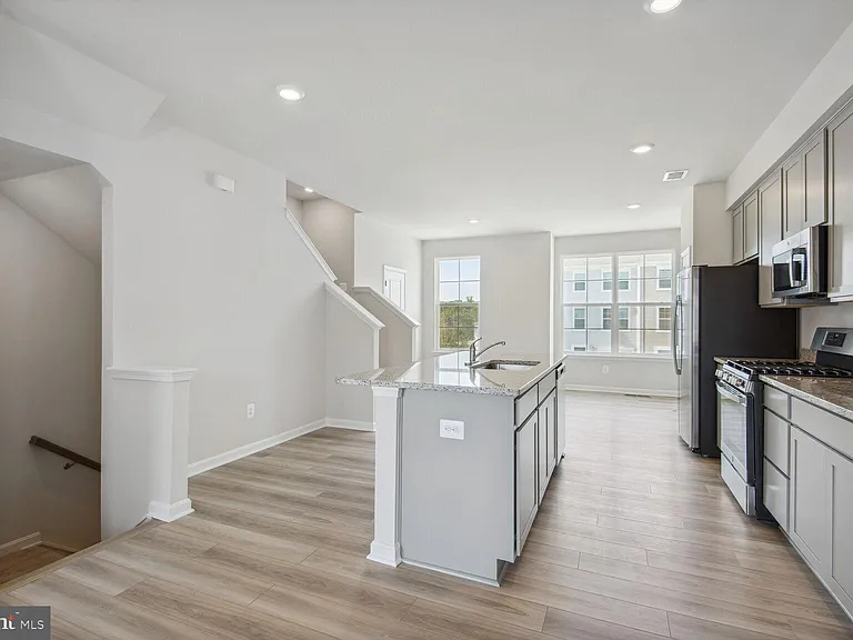 154 Tye Ct — Photo 9
