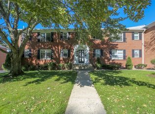 14 Milford Ln APT 8B, Suffern, NY 10901