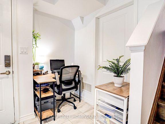 5th image of 28 Goldeye St