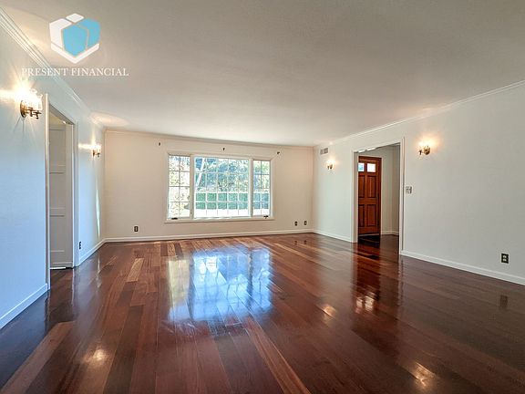 5th image of 181 Greenoaks Dr