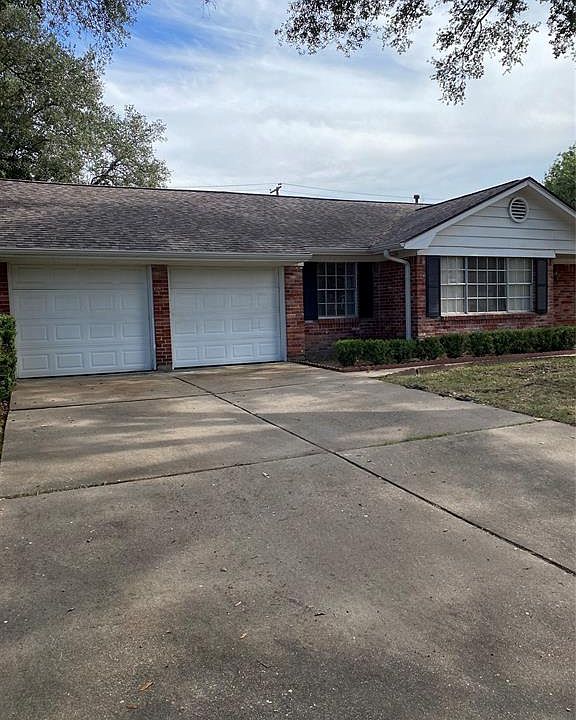 1st image of 7011 Lugary Dr