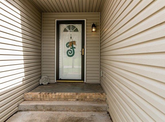 4th image of 1083 Gunpoint Dr
