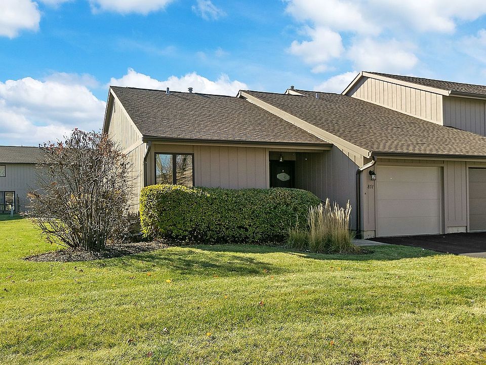 1st image of 851 Shakespeare Dr
