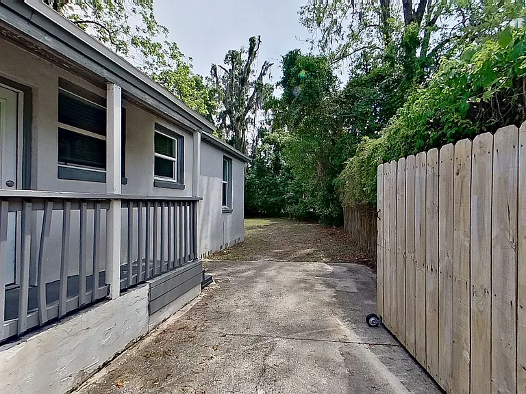 4654 Post St — Photo 18