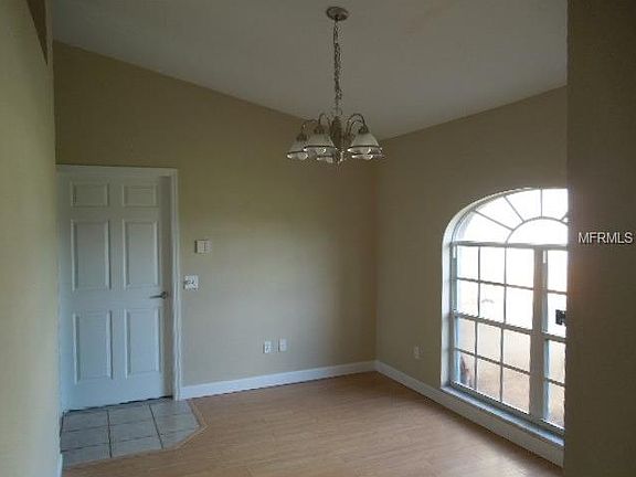 5th image of 8619 Tara Pl