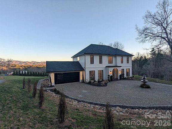 3rd image of 107 Lee Ln