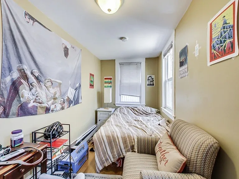 48 Hillside St #2 — Photo 6