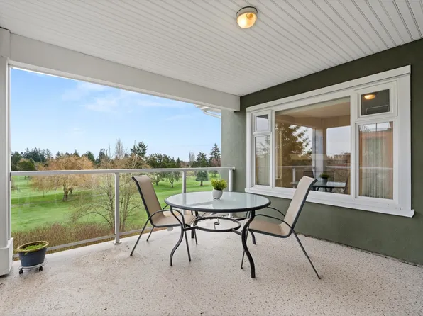 1330 Hunter Rd #203, Delta, BC V4L 1Y8