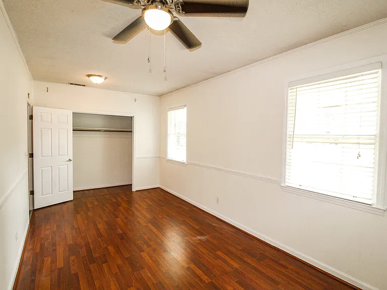 116 Greenbriar Trl — Photo 18