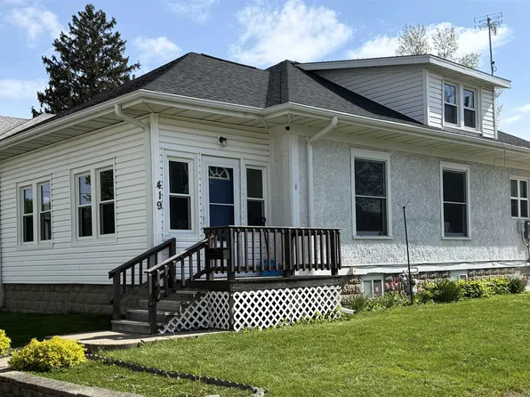 419 N Main St, Stockton, IL 61085