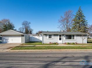 1201 Hugo St, Maumee, OH 43537