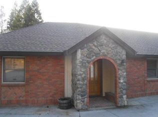 555 Shasta Way, Mount Shasta, CA 96067